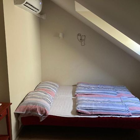 35 Vendeghaz Pecs Διαμέρισμα Εξωτερικό φωτογραφία